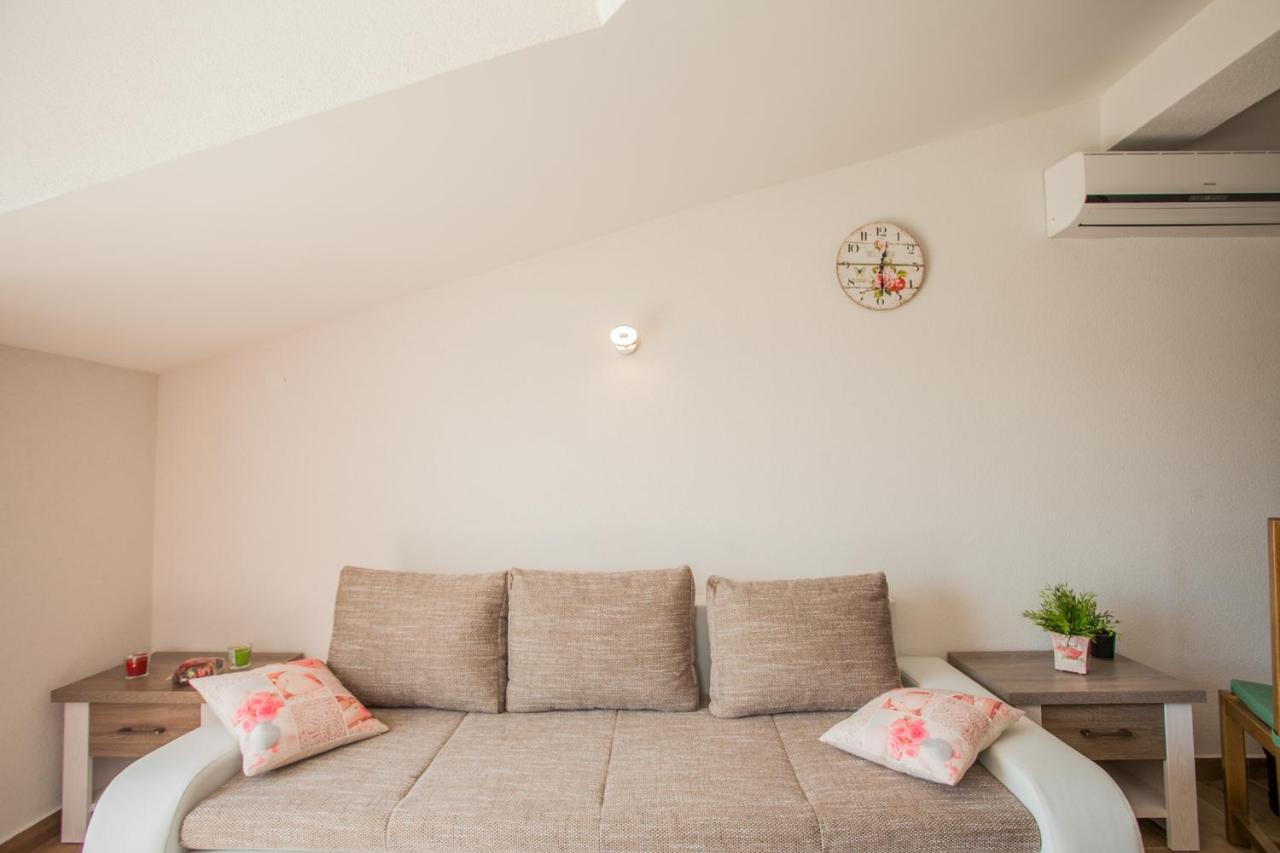 Apartment Zeljana スラティネ エクステリア 写真